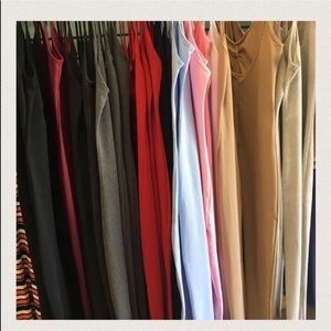 Colors and all sizes available 🤗.